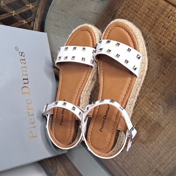 Pierre Dumas white studded platform sandal sz9 - Picture 3 of 7
